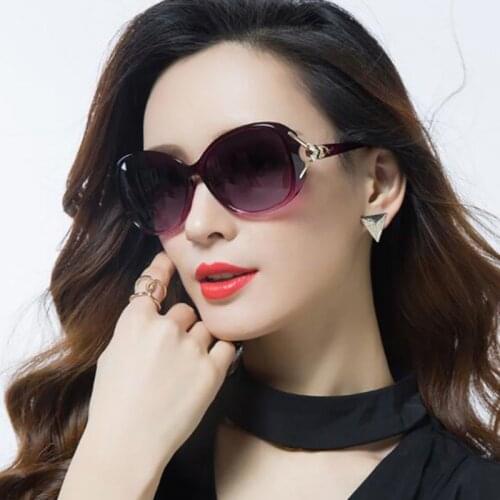 19 New Oval Frame Sunglasses Women Elegant Goggles Fashion Sun Glasses Female Shades Eyewear Fox decoration