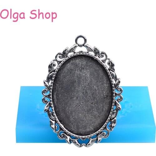 OYL073 50.5mm Ornate Oval Frame Silicone Mould - Cameo Frame Silicone Mold Cupcake Topper, Fondant, Wax Resin Polymer Clay Mold