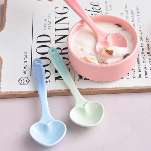 Modern Simple Nordic Glaze Gradient Ceramic Spoon Family Lovers Creative Spoon Lovely Spoon Heart Shaped Dessert Spoon
