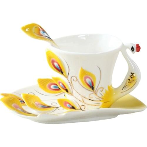 Creative 3D Color Peacock Coffee Cup,Ceramic Mugs Bone China Enamel Porcelain Cup with Saucer and Spoon Coffee Tea Sets