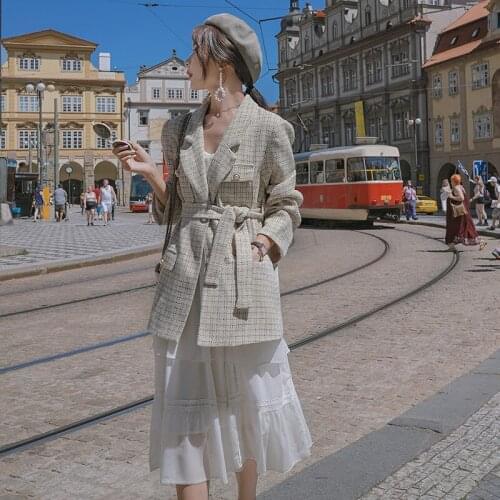 Women Plaid Blazer Fashion Korean Slim Casual Elegant Suit Jacket Outerrwear Office Lady Single Breasted Belt Blazers Coat 2021