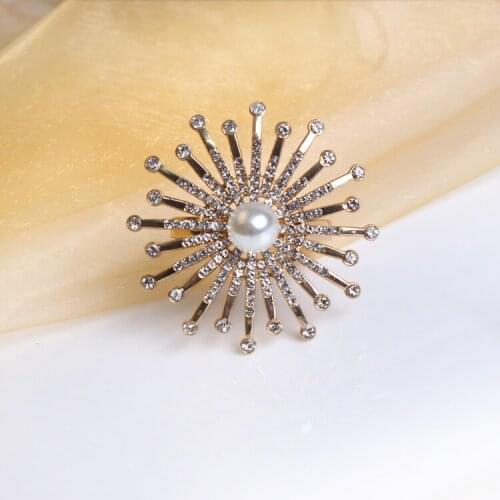 10pcs/lot Pearl sun flower hotel restaurant napkin buckle model room napkin ring mouth circle diamond, wedding party decorations