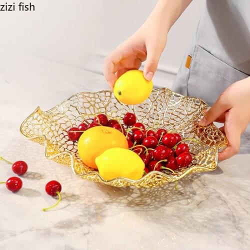 Luxury Metal Plating Alloy Coral Fruit Plate Living Room Tea Several Hollow Fruit Plate Home Storage Disk Ornament Decoration