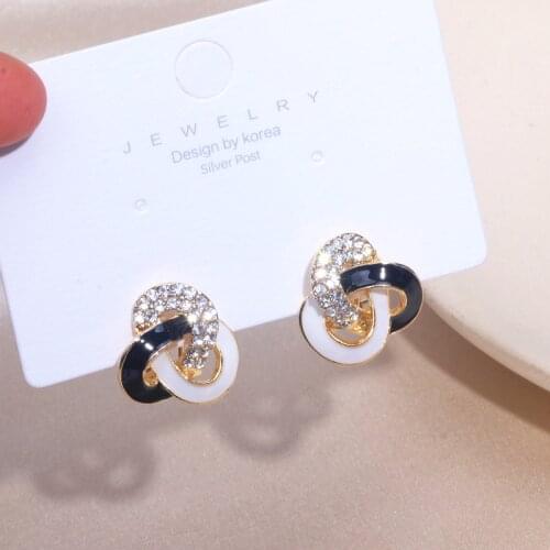 New Fashion European Earrings Hollow Geometric Round Shiny Rhinestone Stud Earrings For Women Big Metal Earrings Party Jewelry