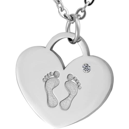 Fashion Stainless Steel Casual Heart Tags Pendant with Feet Print Necklace Record ID Jewelry