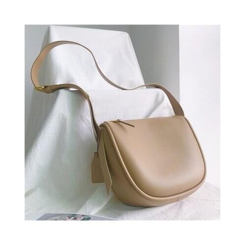 2021 summer new soft leather saddle bag leather cowhide all-match shoulder messenger soft leather sense popular bag