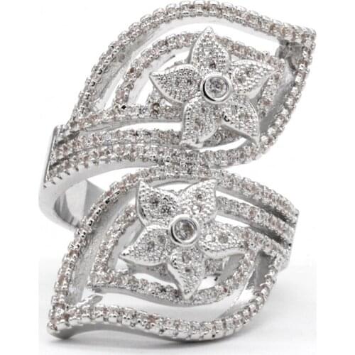 New Arrival Big Flower Female Finger Ring with Pave AAA Cubic Zirconia Asymmetric Elegant Leaf Design Luxury Party Ring Jewelry