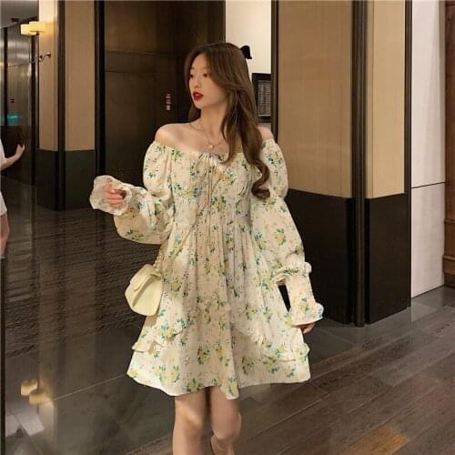 New Temperament Floral Dress 2021 New Waist Waist Waist Ladies Dress Slimming Long-sleeved Short Skirt Female Dress