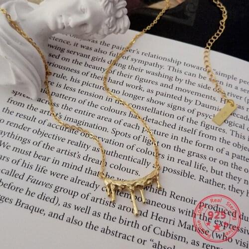 Pure S925 Sterling Silver Necklaces Light Luxury Fashion Torques Clavicle Chain Irregular Gold Pendant Necklaces Women Jewelry