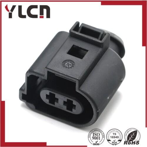 Free Shipping Pakistan 2 Pin Plug Connector 1717692-3 For 1J0 973 722 A