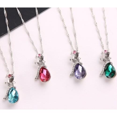 Wholesale Yayi Jewelry Fashion Romantic Multi-Color Glass Crystal Silver Color Engagement Small Chain Heart Pendant Necklace