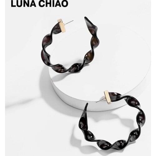 LUNA CHIAO Fashion Jewelry Twisted Transparent Acrylic Lucite Resin Big Hoop Earrings for Women