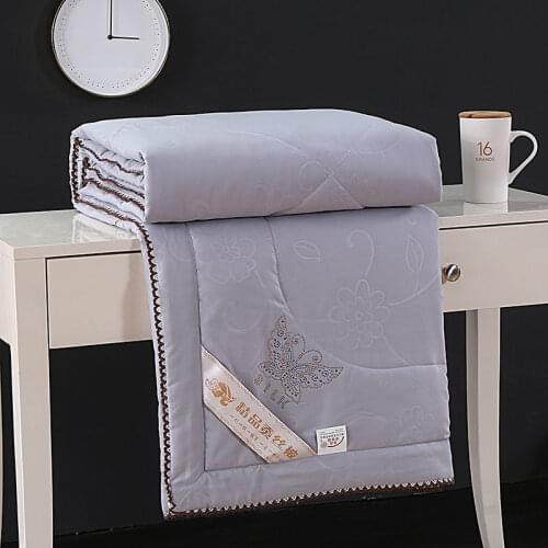 Silk quilt mulberry silk, pure cotton, cool summer quilt, air-conditioning quilt, double spring and autumn quilt, summer