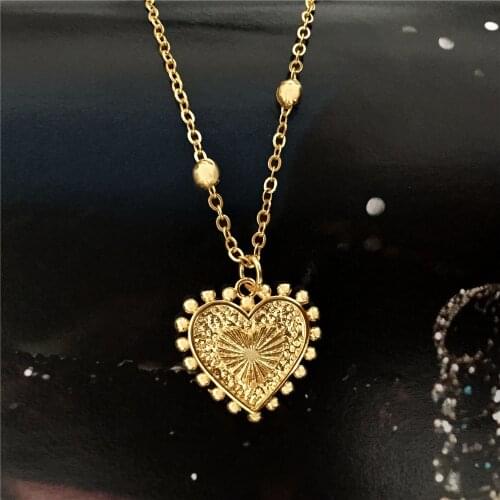 Bohemian Gold Heart Pendant Necklaces For Women Multilayer Fashion Necklace Portrait Chokers Trendy New Jewelry Gift Wholesale