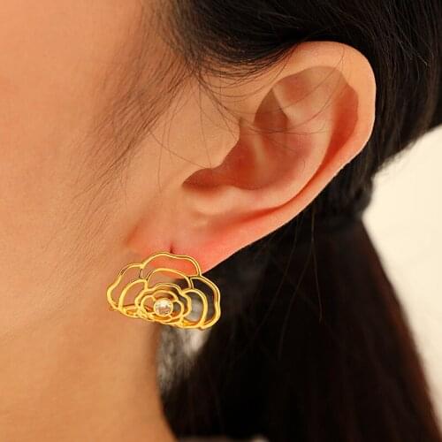 2021 New Fashion Vintage Punk Golden Flower Earrings For Women 925 Silver Needle Stud Earrings Jewelry Wedding Party Accessories