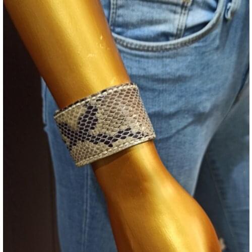 Индивидуальные Браслеты ChesareC China At AliExpress