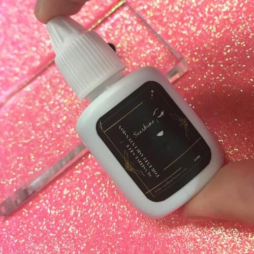 Wholesale Price10ML/Bottle Korea Premade Fans Lashes Extension Glue Custome Logo Adhesive Strength Long days Glue Free Shipping