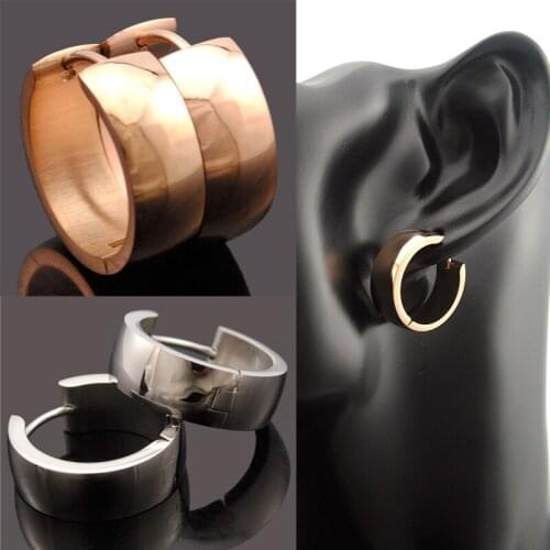 Dolaime Men Stud Earrings 2021 New Arrival Stainless Steel Male Jewelry For Women Round Ears Punk Style