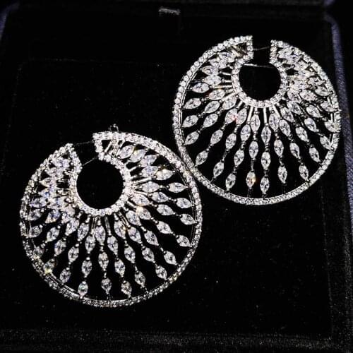 Charm Exaggeration Clip Earrings Full Inlay Zircon Fashion Piercing Earrings Womens Wedding Cocktail Party Geometric Jewelry