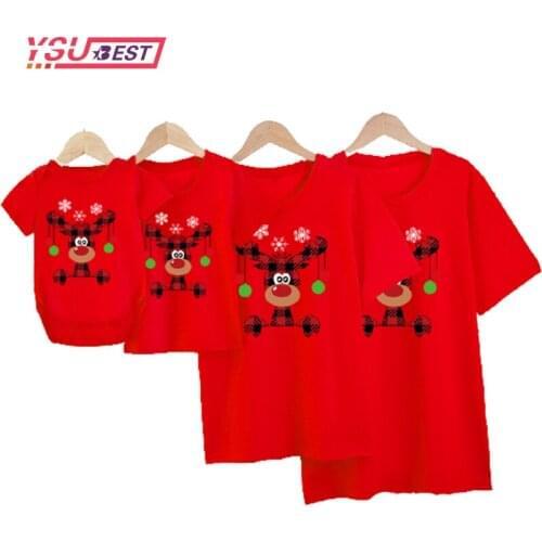 Christmas Deer Family Matching Clothes T-shirts Daddy Mommy Girls Holiday T-shirts Funny Family Look 2021 New Year Party Tops