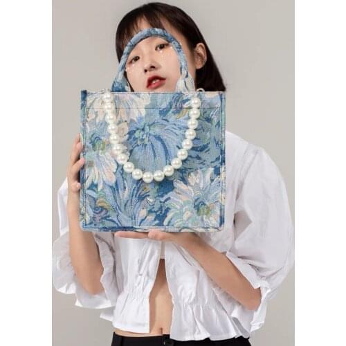 Pearl Chain Monet Garden Oil Painting Tote Bag 2021 New Trendy Large Capacity Shoulder Bag Niche Design Elegant Handbag