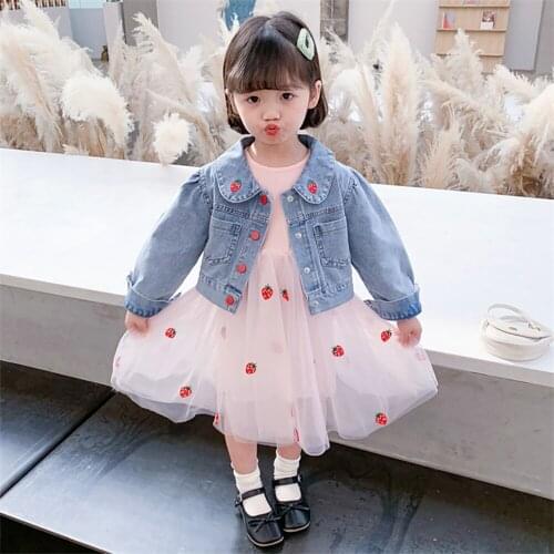 Kids Baby Girls Long Sleeve Denim Jacket Fashion Strawberry Embroidery Button Coats Outerwear Spring Autumn Children Clothes