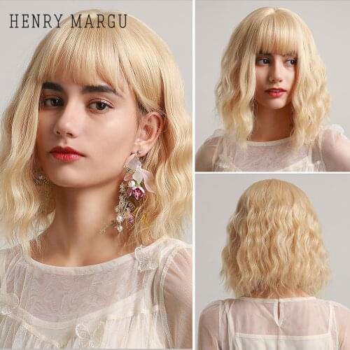 HENRY MARGU Short Wavy Blonde Bob Wigs for Women Curly Lolita Cosplay Daily Synthetic Hair Wig with Bangs Heat Resistant Fiber