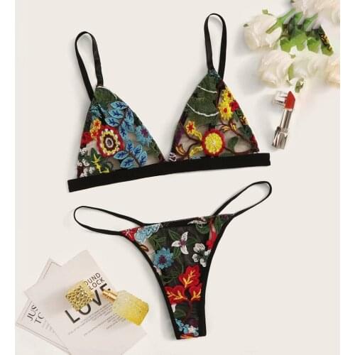 Sexy woman underwear set lace embroidery printing thong + underwear temptation underwear set high quality нижнее белье 50