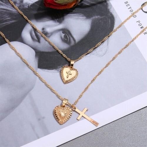Vintage Gold Cross Heart Pendant Necklace for Women Bohemia Multilayer Geometric Jesus Cross Love Choker Necklace Jewelry Gi