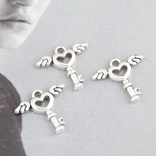 30pcs Silver Color Small Lovely Heart Key Charms Angel Pendant For DIY Handmade Jewelry Making Accessorie 14x15.5mm
