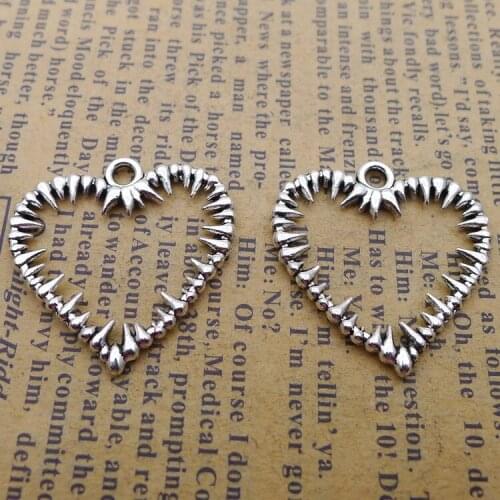 20pcs/Lot 24x25mm Antique Silver Color Nail Hollow Heart Charms Pendant For Jewelry Making DIY Jewelry Findings