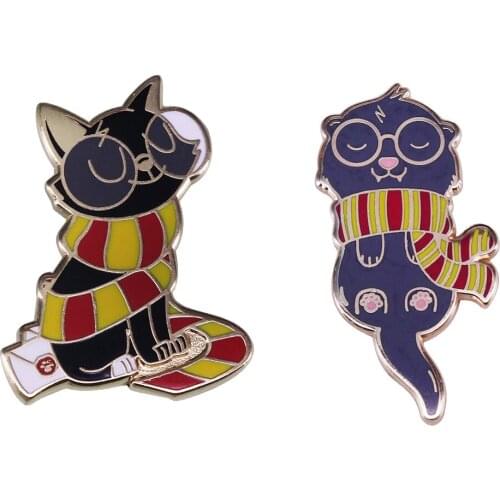 Jackson cat brooch pin cute magic witchcraft pin move fans jewelry gift