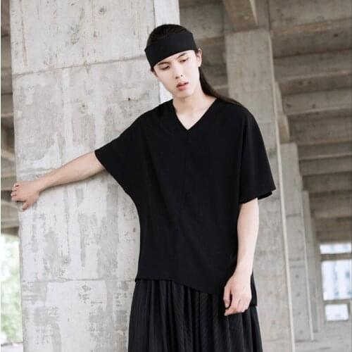 Dark Personality Simple Casual Casual v Collar Short Sleeve Crisp thin t-shirt
