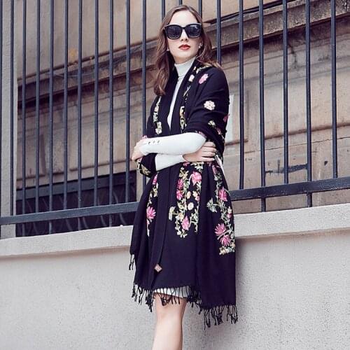 Wool Women Scarves Stoles Elegant Carf Warm Shawl Bandana Scarf Luxury Brand Muslim Hijab Beach Blanket Face Shield Foulard