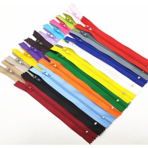 50 Pcs 7.5Cm-60Cm (3-24 Inches) Closed Nylon Coil Zipper Suitable For Bags And Clothing