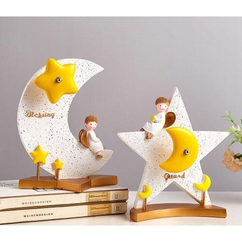 Cute Resin Moon And Star Model Music Box Home Decoration Creative Bedroom Decor Kid Friend Birthday Christmas Wedding Gifts