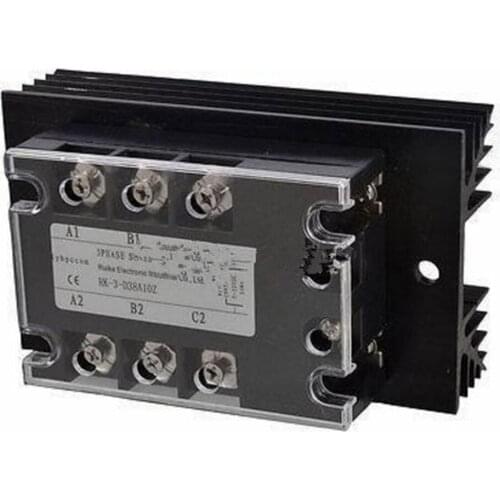 DC 5-32V to AC 380V 10A Three Phase SSR Solid State Relay w Black Heat Sink