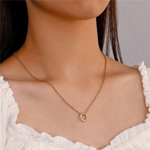 Modyle 2021 New Fashion Gold Color Simple Flower Pendant Necklace for Women Romantic Female Choker Necklace Jewelry