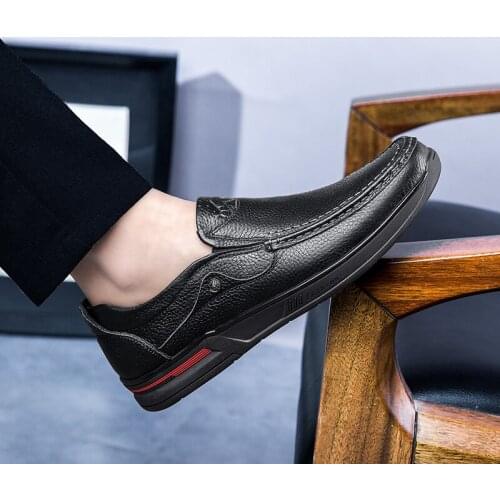 Men Casual Flat Shoes Casual Male Shoe Fashion Sneakers Zapatos Hombre Mens Leather Shoes Mens Sneaker Men Zapatillas For