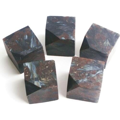 Wholesale High Quality Natural Flash Astrophyllite Cube Crystal Mineral Specimen Polished Square Healing Stone Hand Carved Decor