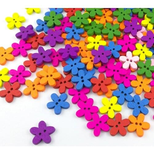 100Pcs/Lot Fashion Popular Plum Blossom Mixed Wood Buttons Decorative Butons Sewing Accessories Handmade Scrapbooking Button DIY