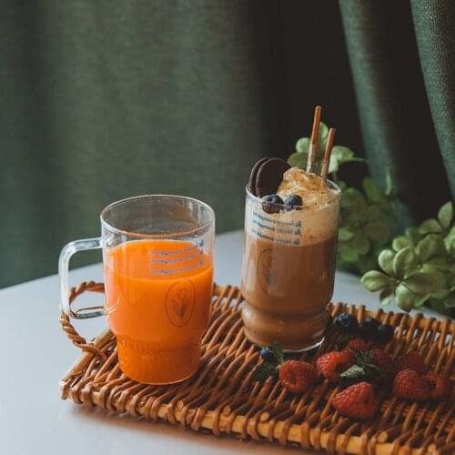 Portable Woven Rattan Storage Tray Picnic Basket Fruit Snacks Storage Baskets Display Desktop Serving Tray with Handle Storage