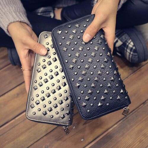Rivet Long Zipper Womens Wallet Leather Wallet Women Luxury Wallets for Women Vintage Womens Purses Multi-card Slots Holder