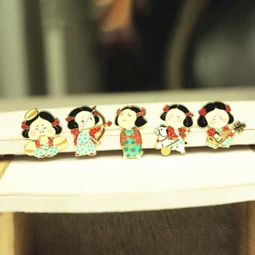 HOSENG Chinese Cartoon Cute Girl Brooch Funny Museum Gift For Kids Women Man Fashion Enamel Jewelry Lapel Collar Pin HS_162