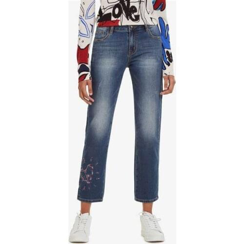 Spain D National Style Embroidered washed jeans
