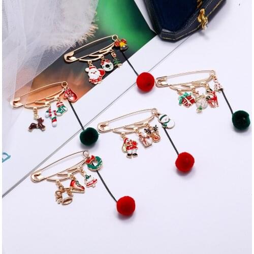 Fashion New Year Christmas Boots Brooches For Women Christmas Suit Pins Vintage Creative Gift Jewelry Coat Dress Accessories