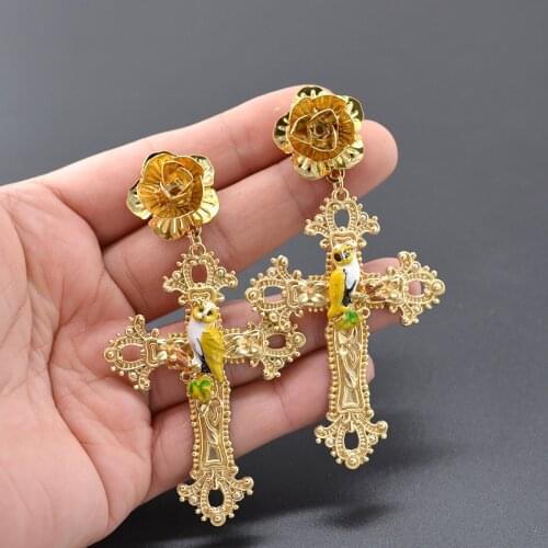 European And American Retro Style Exaggerated Elegant Sweet Cute Bird Earrings Long Cross Pendant Fashion Ear Jewelry Women