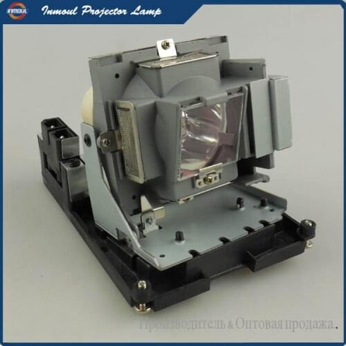 Replacement Compatible Projector Lamp 5J.J0W05.001 for BENQ W1000 / W1000