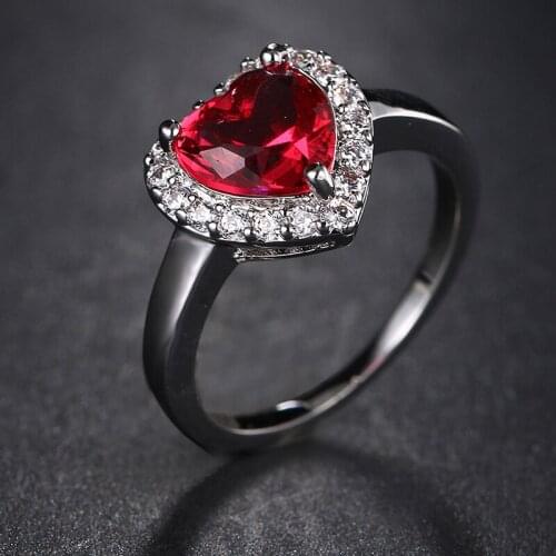 2017 New Fashion Colorful Heart Shape Cubic Zirconia Engagement Rings For Women Luxury Design Cocktail Ring Party Gifts R-043