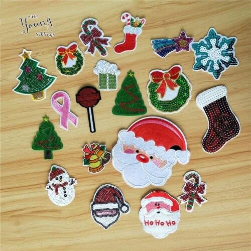 Hot sale Christmas Theme style Embroidery Patch Iron On Badges Fabric Cute Sew Sequins Stickers DIY Clothing Jeans Accessories
